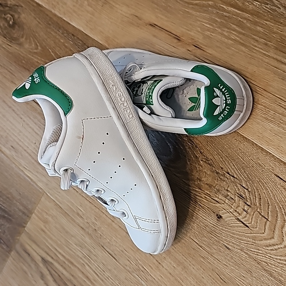Youth Stan Smith
